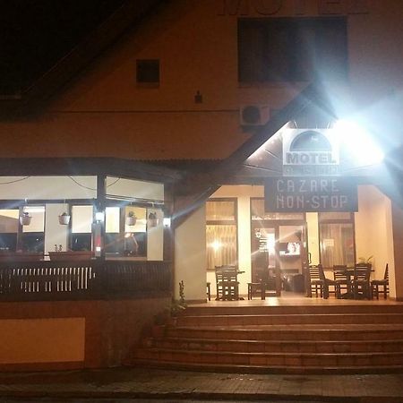 Motel Restaurant Lowe Deva Exterior photo