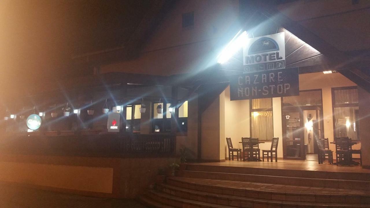 Motel Restaurant Lowe Deva Exterior photo